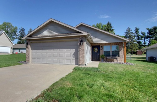Quincy House | Laura’s Simply Charming Home on Harrison