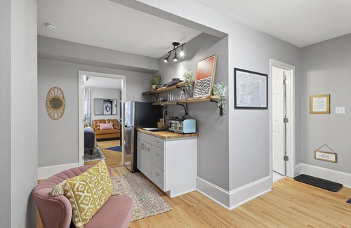 Damascus Apartment | Laurel Suite - Heart of Damascusn