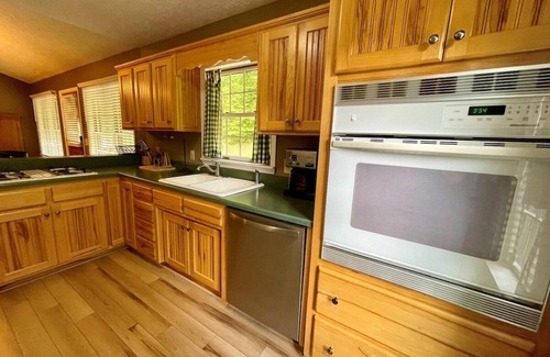 Peak Creek House | Laurel Winds - Laurel Springs, NC