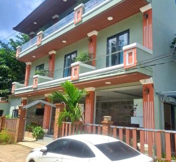 Quan Tom Cabin | Lava Rock Viet Nam Lodge