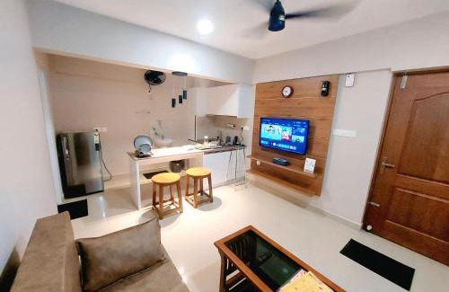 Nedumbassery Apartment | Lavender Airport Suite