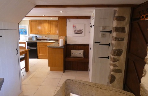 Lower Trengale Cottage | LAVENDER Cottage is Ideally located for Exploring Cornwall, Dog Friendly