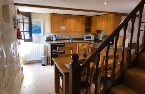 Lower Trengale Cottage | LAVENDER Cottage is Ideally located for Exploring Cornwall, Dog Friendly