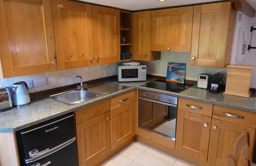 Lower Trengale Cottage | LAVENDER Cottage is Ideally located for Exploring Cornwall, Dog Friendly