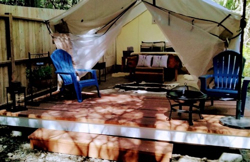 Sequim RV Rental | Lavender Glamping Tent with heater , mini fridge and fire pit.n