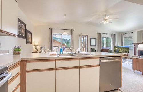 Downtown Leavenworth Apartment | Lavender Haus