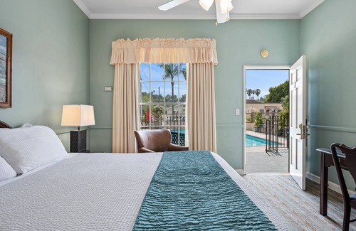 West Beach Hotel | Lavender Inn by the Sea