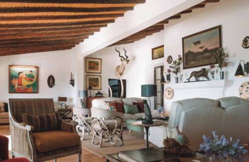Moura House | Lavender Room