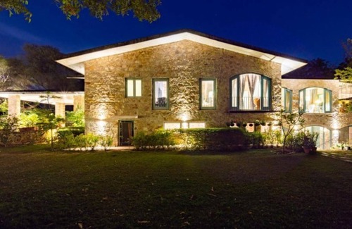 Amer Apartment | Lavish 1 Bedroom Bungalow Jaipur Common Poolnn