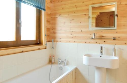 Woodbridge Resort | Laxfield Lodges