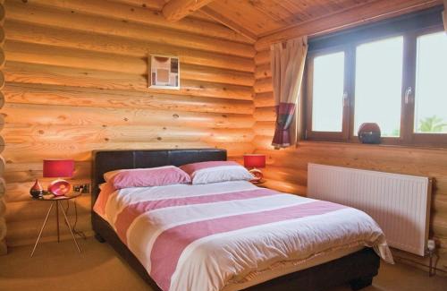 Woodbridge Resort | Laxfield Lodges