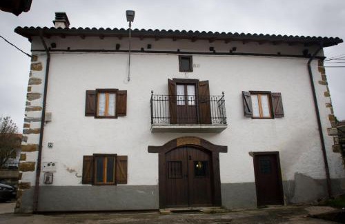 Mezkiritz House | Lazkotzenea