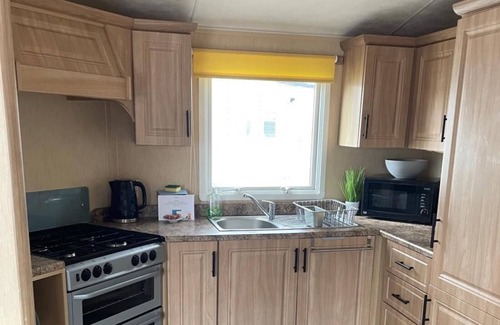 Hamworthy Other | Lazy Bear Holidays - Arne View