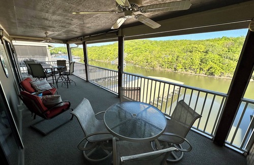 Osage Beach Condo | Lazy Days, 3-bedroom, family-friendly condo in the heart of Lake of the Ozarks!
