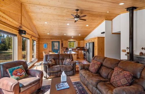 Lazy Acres House | Lazy Fox