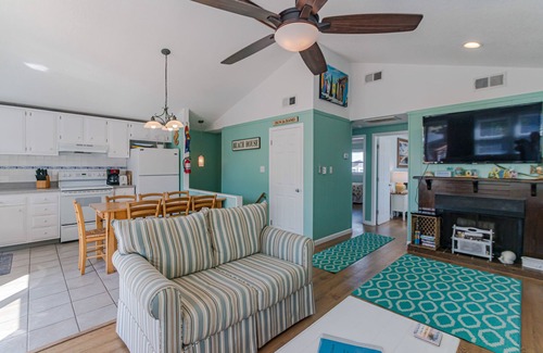 Holgate House | LBI Home in Holgate - 2 Homes from the Beach!