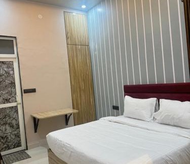 Jaipur District Hotel | LD Prime Hotel