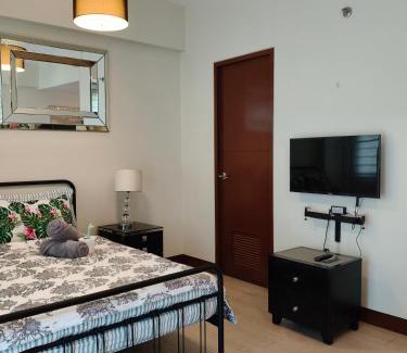Luzon Hotel | LDN 6F - Two Palm Tree Villas