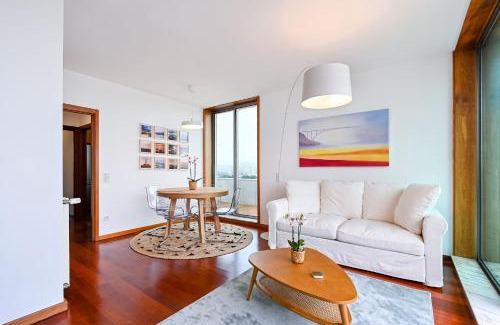 Leca da Palmeira Apartment | Leça Front Beach Luxury Penthouse