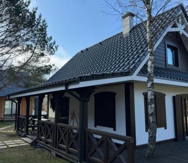 Bartoszylas House | Leśna Osada na Kaszubach - drewniane domy na wynajem