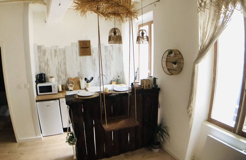 Macon Apartment | LE BALI, Apartment T2, hyper center Mâcon