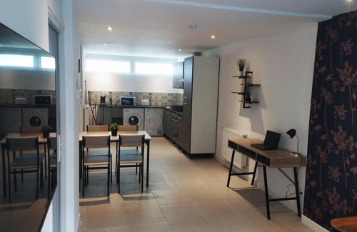 Residence Apartment | Le Balthazar Appartement T2 Avec Jardin à 5 Minutes du Stade Pierre Mauroy