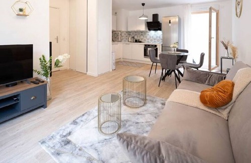 Pierrefitte-sur-Seine Apartment | Le Bijou de Pierrefitte