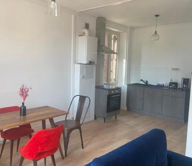 Saint-Amand-Montrond Apartment | Le Billeron
