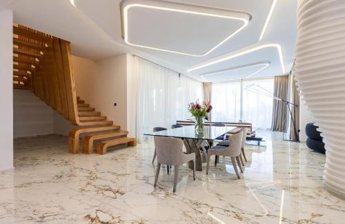 Mnar Villa | LE BLEU RESORT
