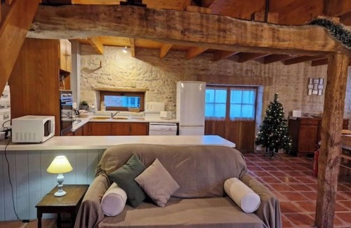 Saint-Crepin House | Le Bois Fleuri 2 Gîtes + Piscine 14 Personnes