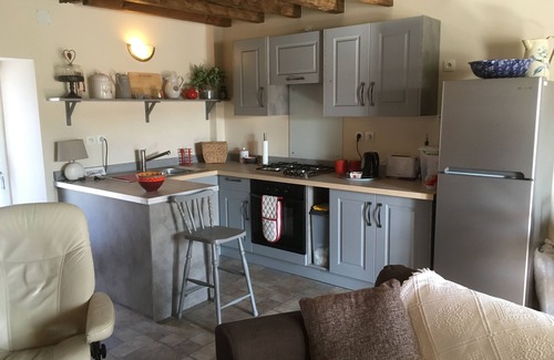 Savigny-le-Vieux House | Le Bois Gautier