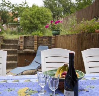 Celles-en-Bassigny Apartment | Le Bourdon bleu à Celles en Bassigny