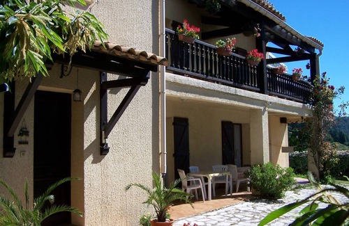 Le Vigan Villa | Le Cévenn'hols - Gîte 2 Terrasse Dans Propriété au Calme