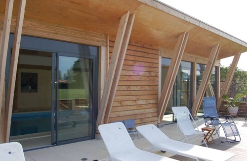 Montpellier de Medillan Cottage | Le Cadran Solaire Recently Renovated Gites with Indoor Pool
