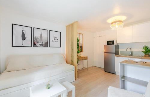 Gonesse Apartment | Le Carré CDG Studio Élégant