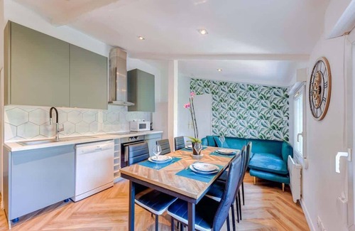 Chennevieres-sur-Marne Apartment | "Le Casenave" - Very quiet and comfortable