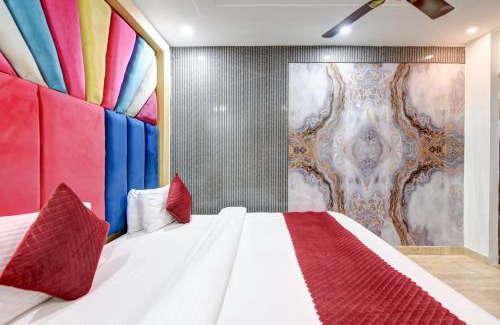 Paharganj House | LE - Cashew - opposite New Delhi Railway Station