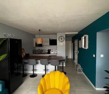 Pointe du Bout Apartment | Le Chacha - superbe appartement à 2 minutes de la plage à pied