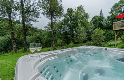 Saint-Brigitte-de-Laval Ski Chalet | Le chaga (#CITQ 297627)