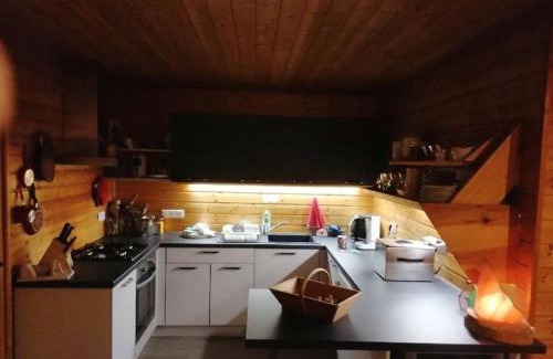 Lamadeleine-Val-des-Anges Ski Chalet | Le chalet de l'Ange - gîte - bain nordique