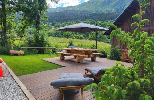 Meribel Centre Ski Chalet | Le Chalet des Amis - Meribel - piscine, ciné, salle de jeux