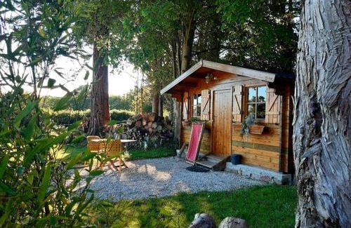 Saint-Vaast-la-Hougue Ski Chalet | Le Chalet du Clos Giot