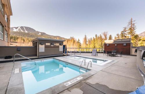 Blackcomb Apartment | Le Chamois by Outpost Whistler