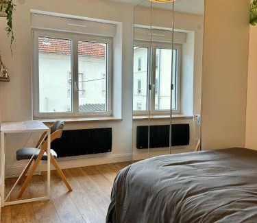 Quartier Beauregard-Boufflers-Buthegnemont-Boudonville Apartment | Le Chardon- appartement 2chambres- avec stationnement