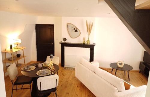Recoules-Previnquieres Apartment | Le Charmant