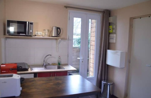 Quartier Saint-Clement - Jardin des Plantes Apartment | Le Charmant Studio du Jardin des Plantes