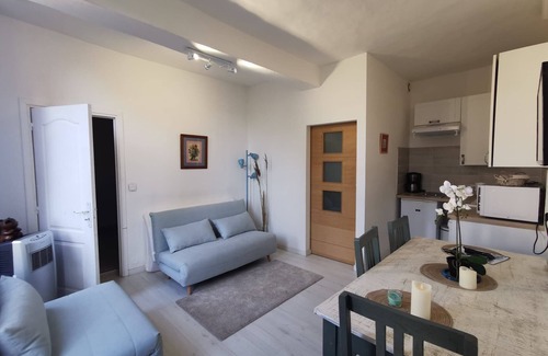 Old Town Apartment | Le Chat de la Cathédrale