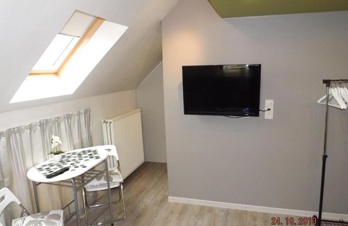 Barry Bed & Breakfast | Le Chataignier Centenaire