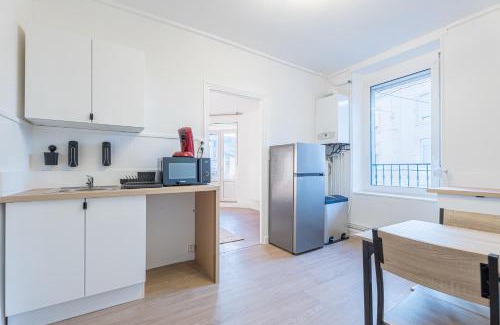 Homecourt Apartment | Le Cindy - Spacieux - Lumineux - Wifi - Gare