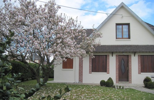 Saint-Nicolas-d'Aliermont House | Le Clos d'Aval Paulownia 76510 Saint Nicolas of Aliermont near Dieppe
